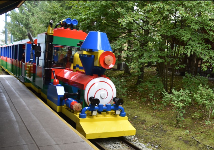 train.jpg